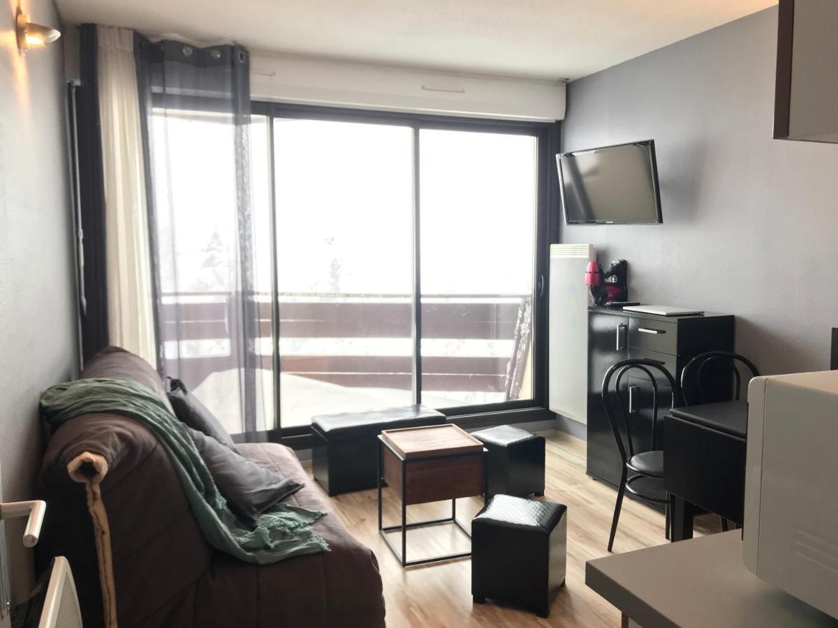 Appartement 4 Personnes Au Pied Des Pistes Ла-Пьер-Сен-Мартен Экстерьер фото